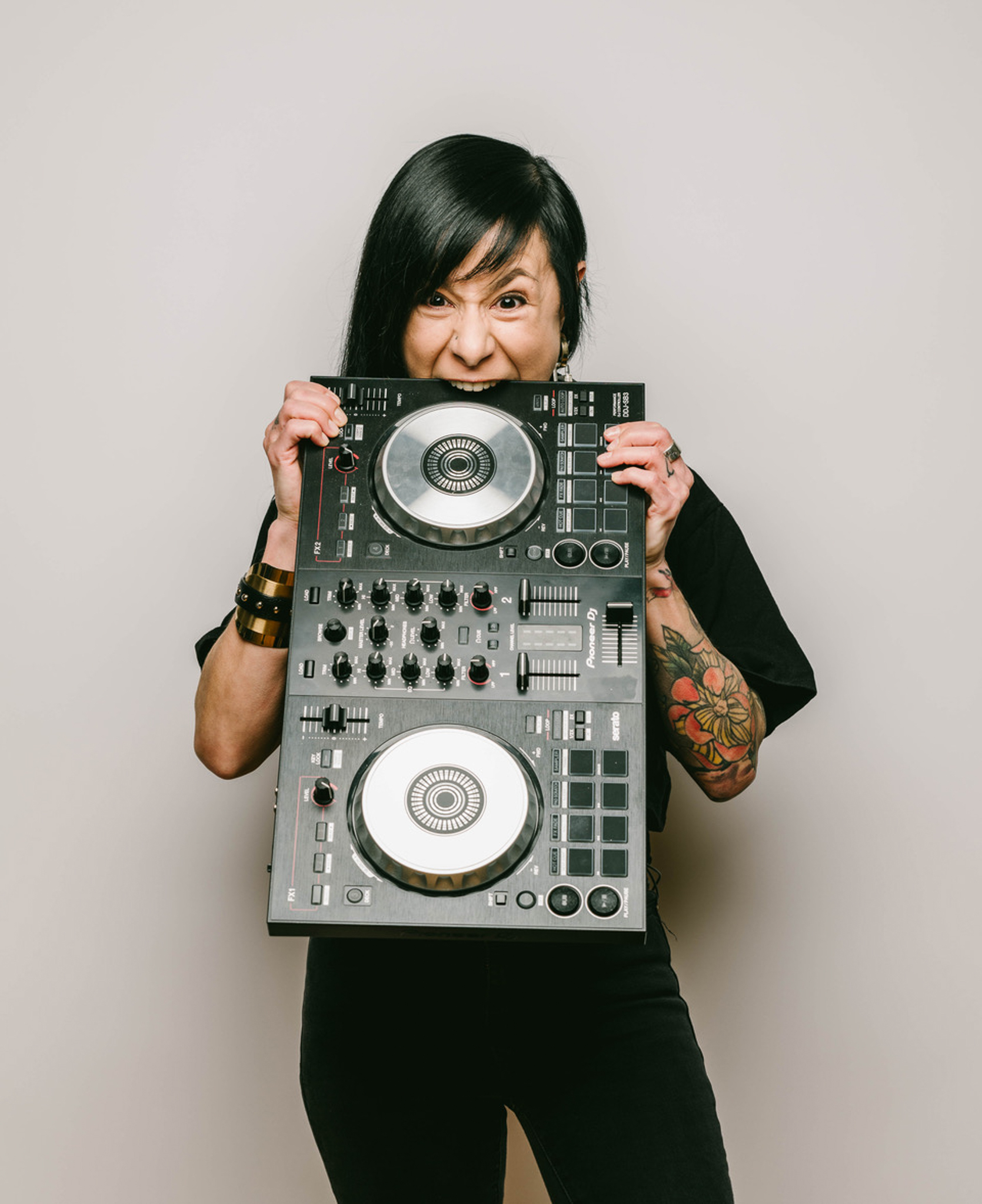 Julie Fazooli Marquis headshot